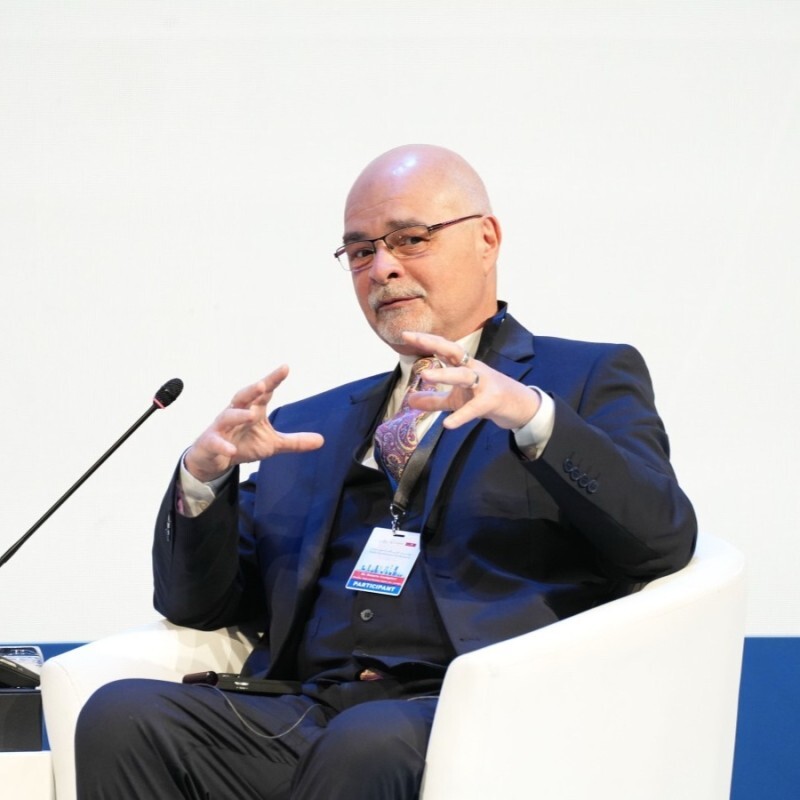 Roberto Castiglioni, Reduced Mobility Rights