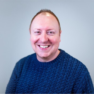 Dr Aaron Bradbury