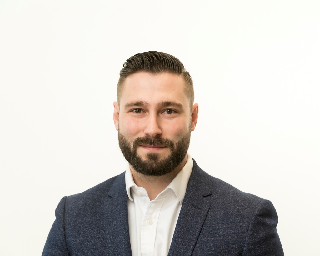 Nathan Hankin, Aon UK