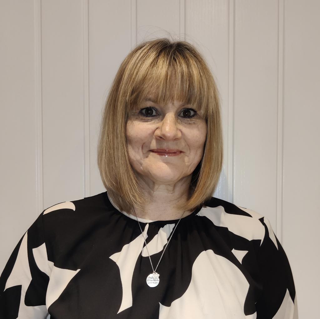 Julie Stanton, Self-employed