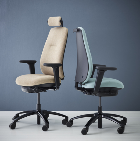 RH New Logic office chair by Flokk