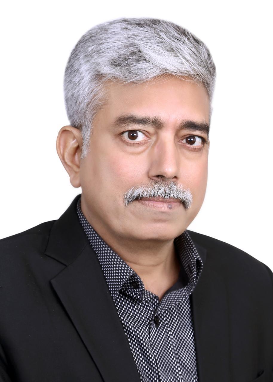 Rajesh Pahwa, Source.re