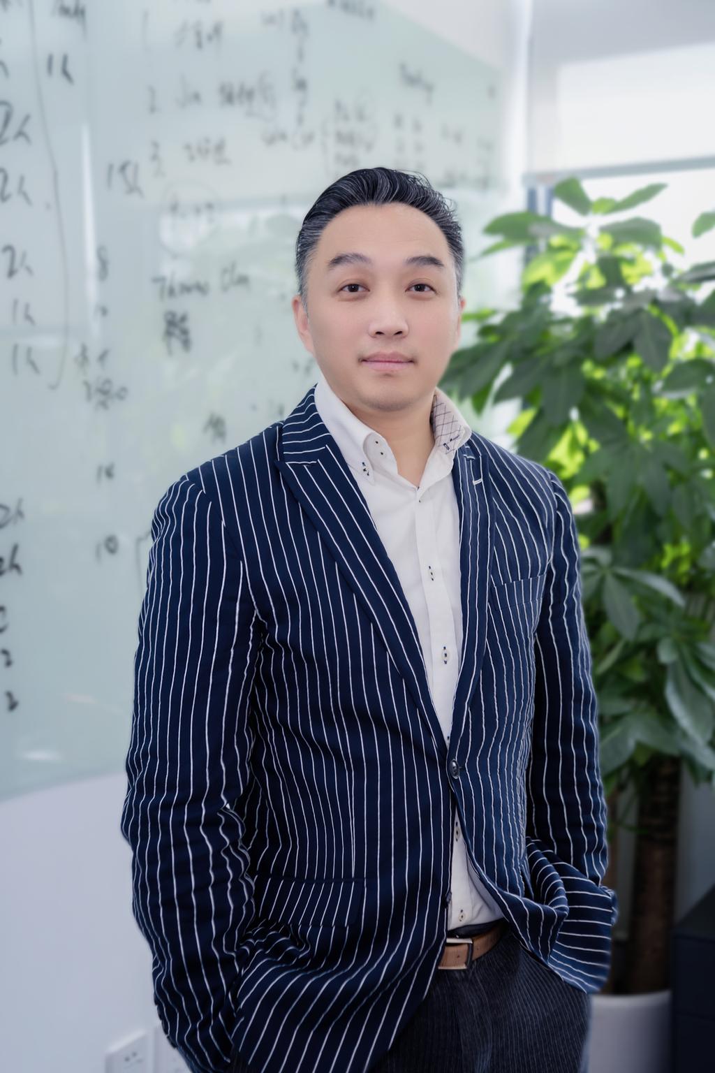 MO Wen, Surventis Surface Treatment