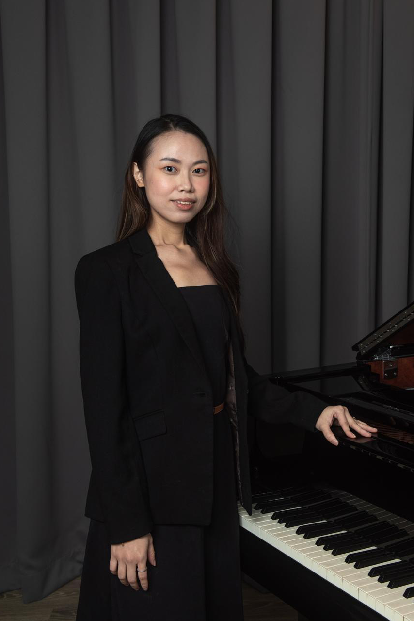 Ms. Chua Xin Nee, Dow Jones Energy