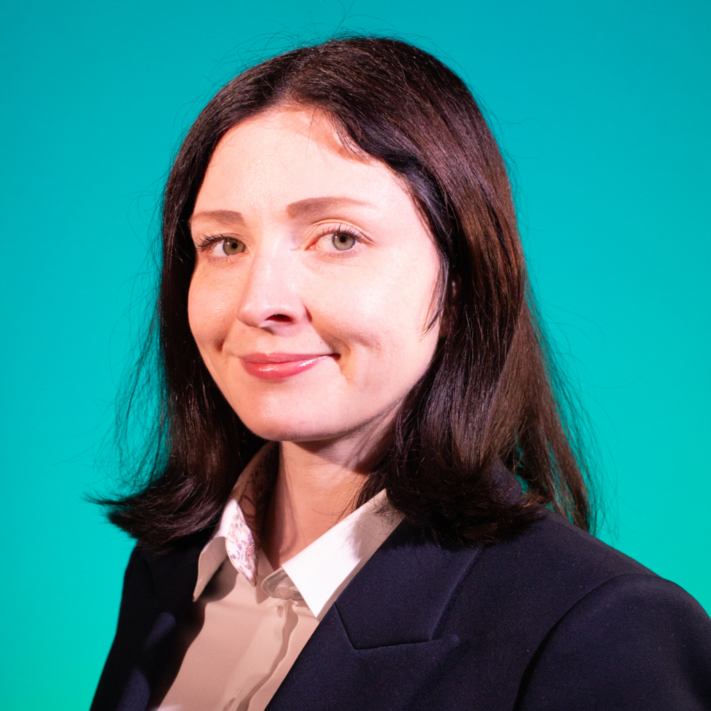 Jen Frost, Professional Adviser