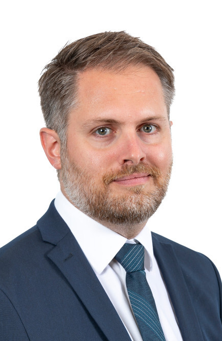 Cosmo Sturge, Baker Steel Capital Managers