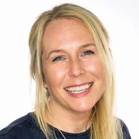 Cara Spinks, Broadstone