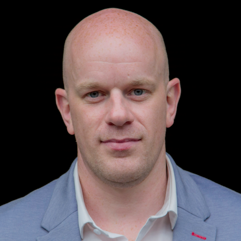 Adam Higgs, St. James's Place