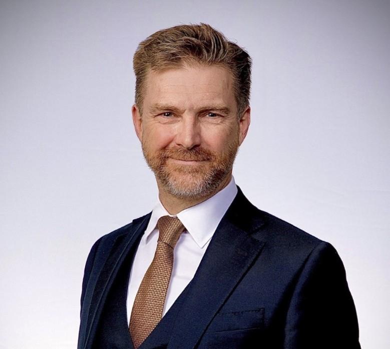 Martin Lines, Just