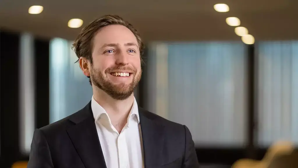 Thomas Stokes, Aviva Investors