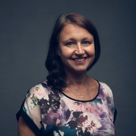 Lara Burns