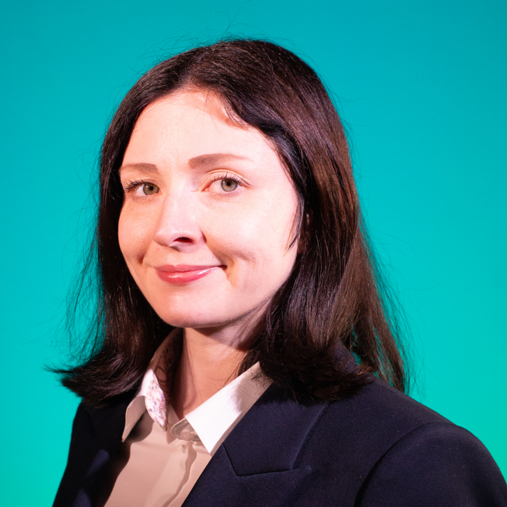 Jen Frost, Professional Adviser