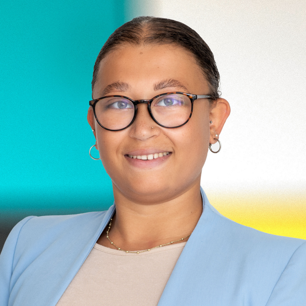 Isabel Baxter, Professional Adviser