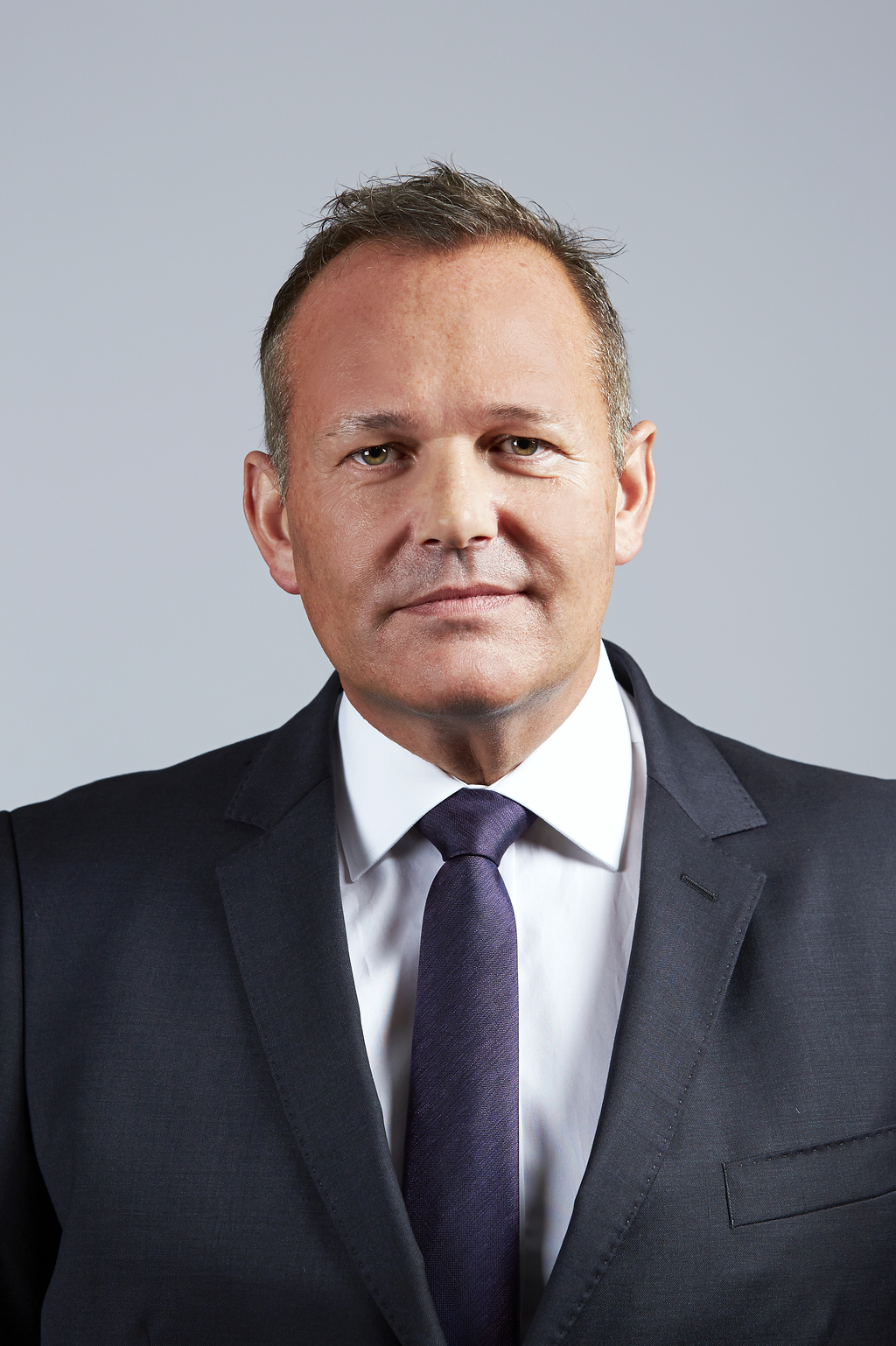 Richard Hodges, Nomura Asset Management