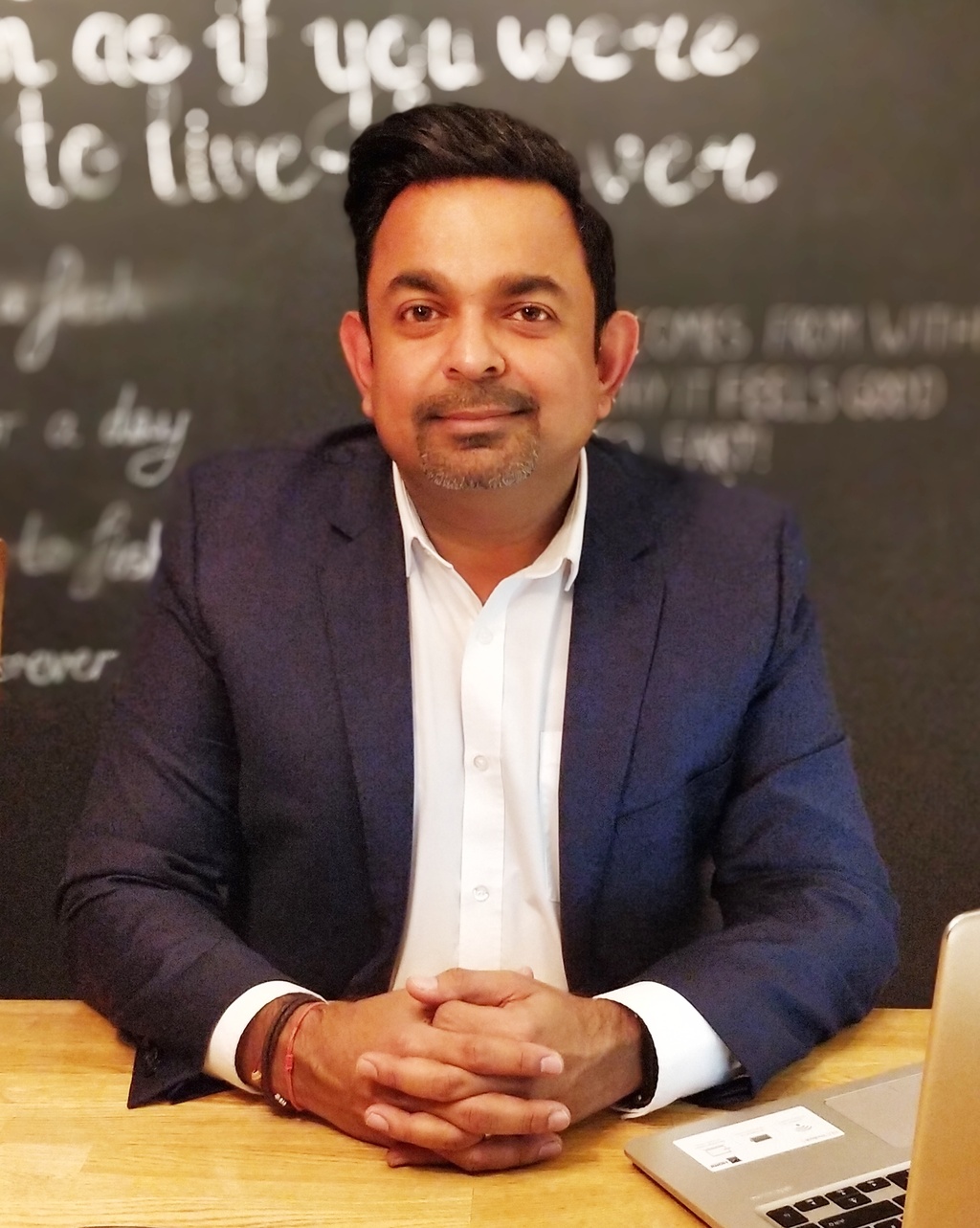 Jiten Varsani, London Money Financial Services