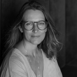 Laura Amaral