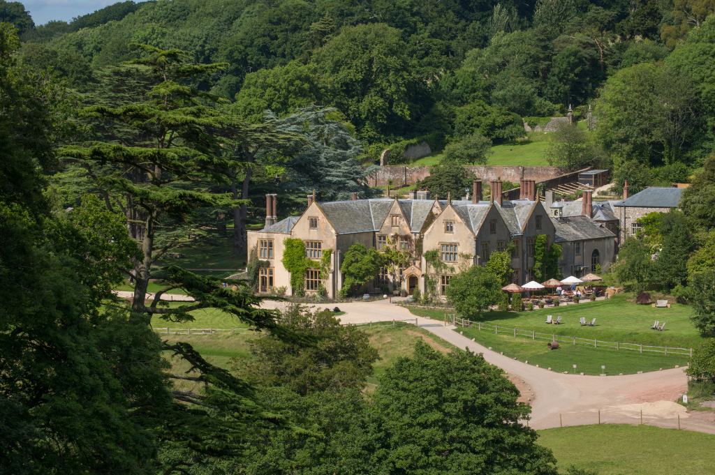 Best Hotel Group - The Pig