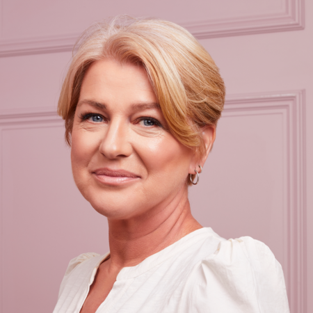 Maria Hollins, Ann Summers