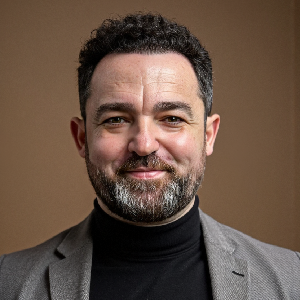 <b>Antonio</b> <b>Martinez Descalzo</b>, <b>Niche Bioventures</b>