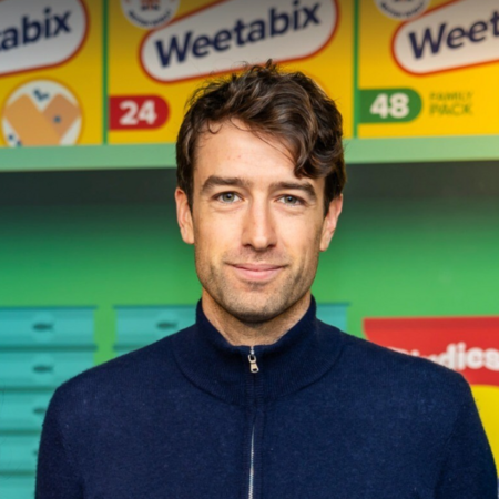 Alexander Troughton, Uber