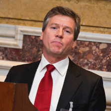 Dermot King