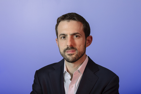 Zach Tracer led healthcare business coverage through an incredibly demanding period, putting readers inside hospitals, labs, and meeting rooms as the industry has responded in record time to the pandemic.