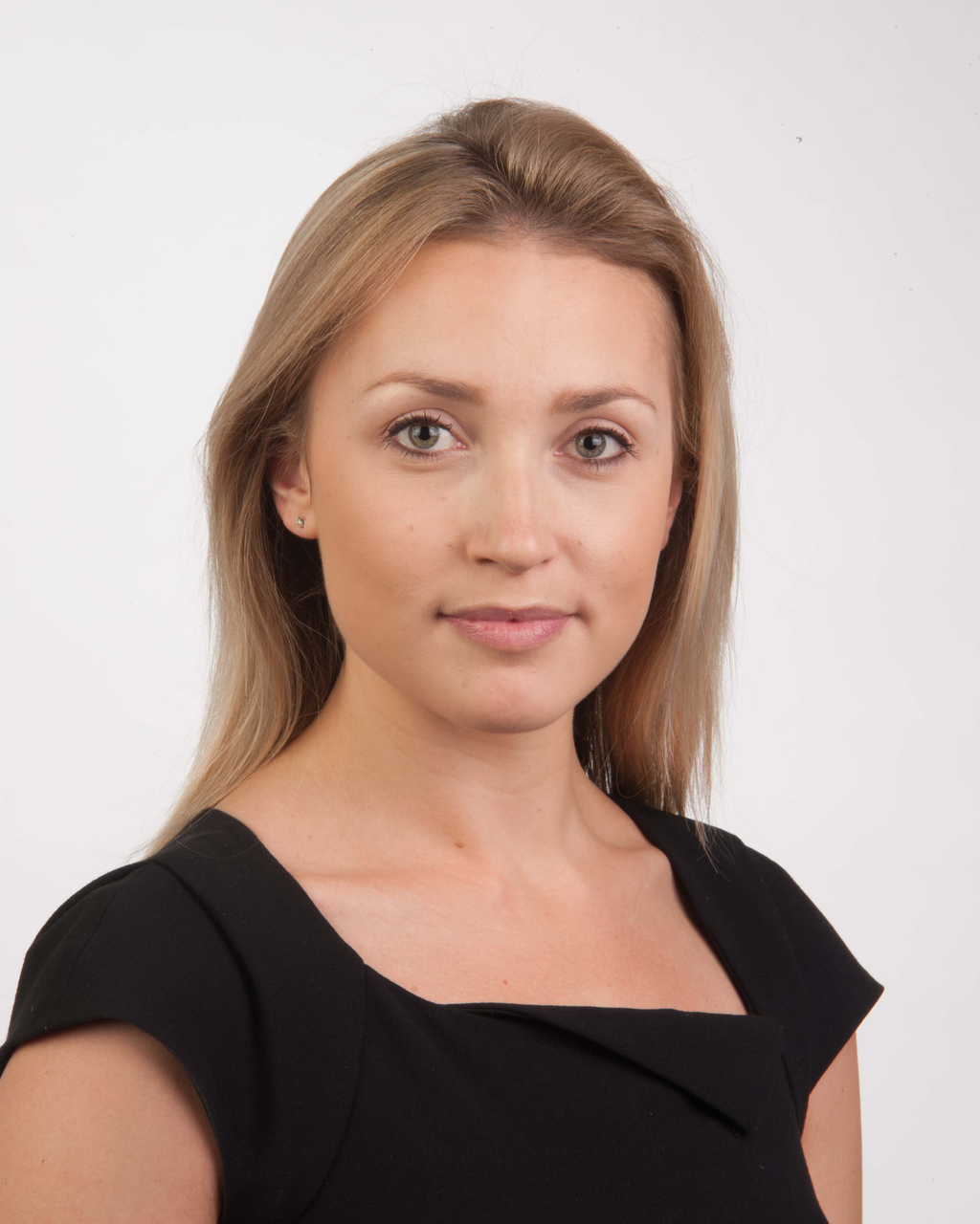 Dr Lara Watson