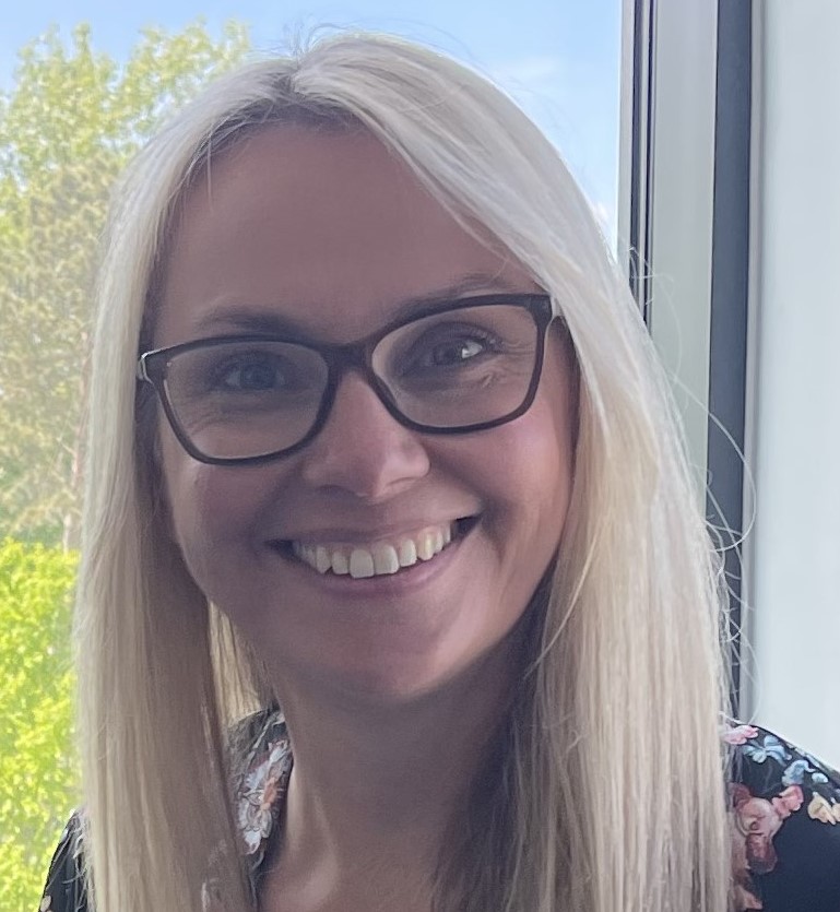 Claire Umney, Alwayse Engineering