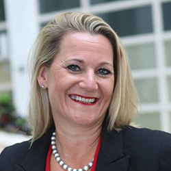 Nova Everidge, Metro Bank