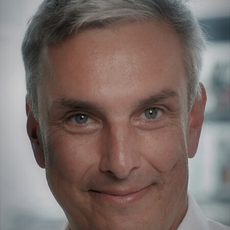 Wolfgang Köhne, KION Financial Services