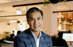 Simon Ko, DIALOG
