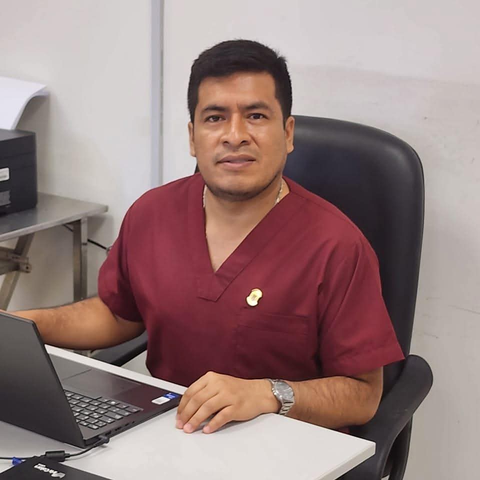 JEAN HERNANDEZ, Hospital Santa Gema