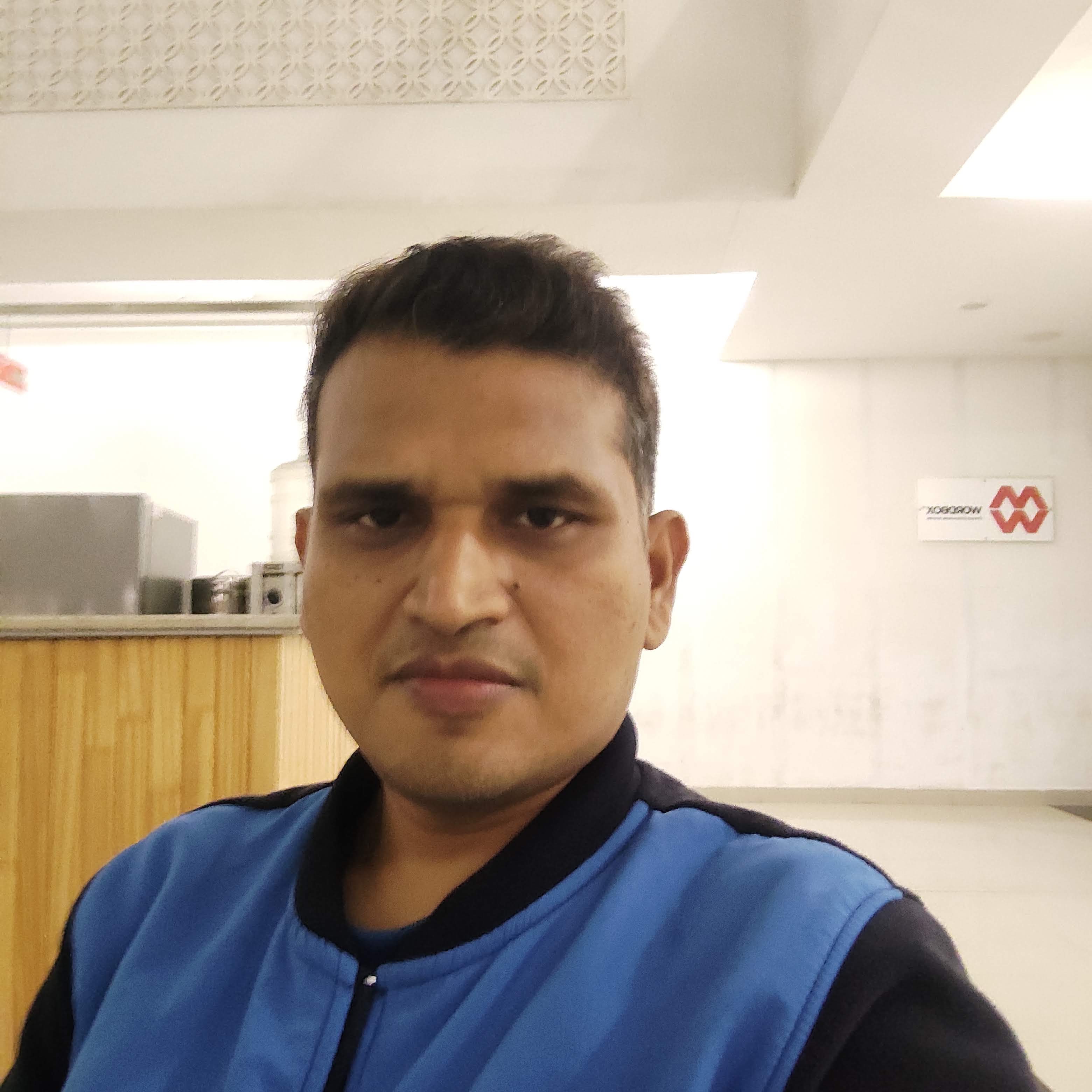 Ratnadeep Gadhe, Biofuture Additives