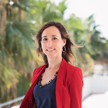 Claudia Carrone, EDHEC Business School