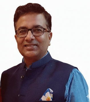 Dr Abhishek Kumar, Parul University