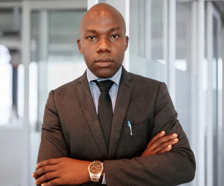 Ugwumsinachi  Okorie, AM-Steve House