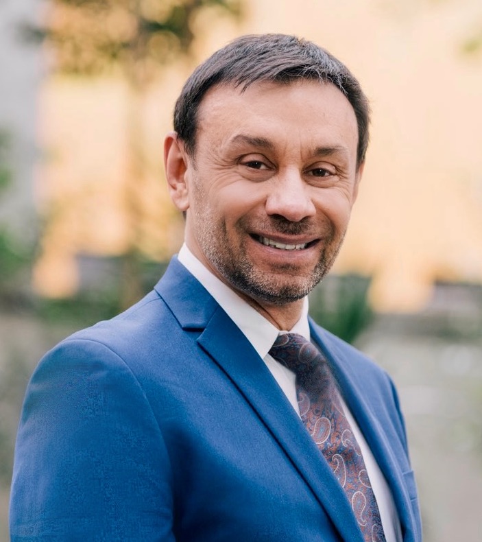 Frank Longo, UBI Business School