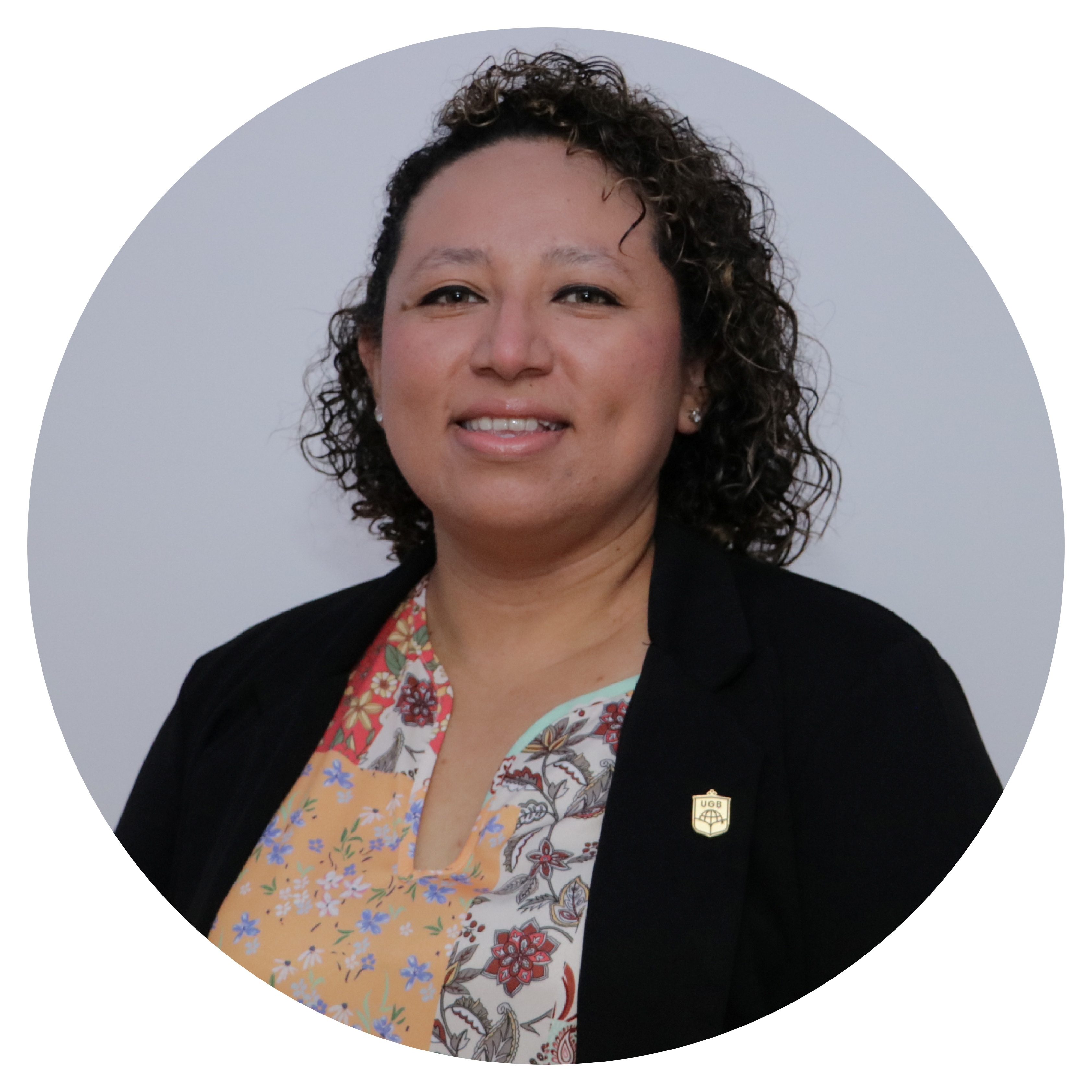 Nurian Luna, Universidad Gerardo Barrios