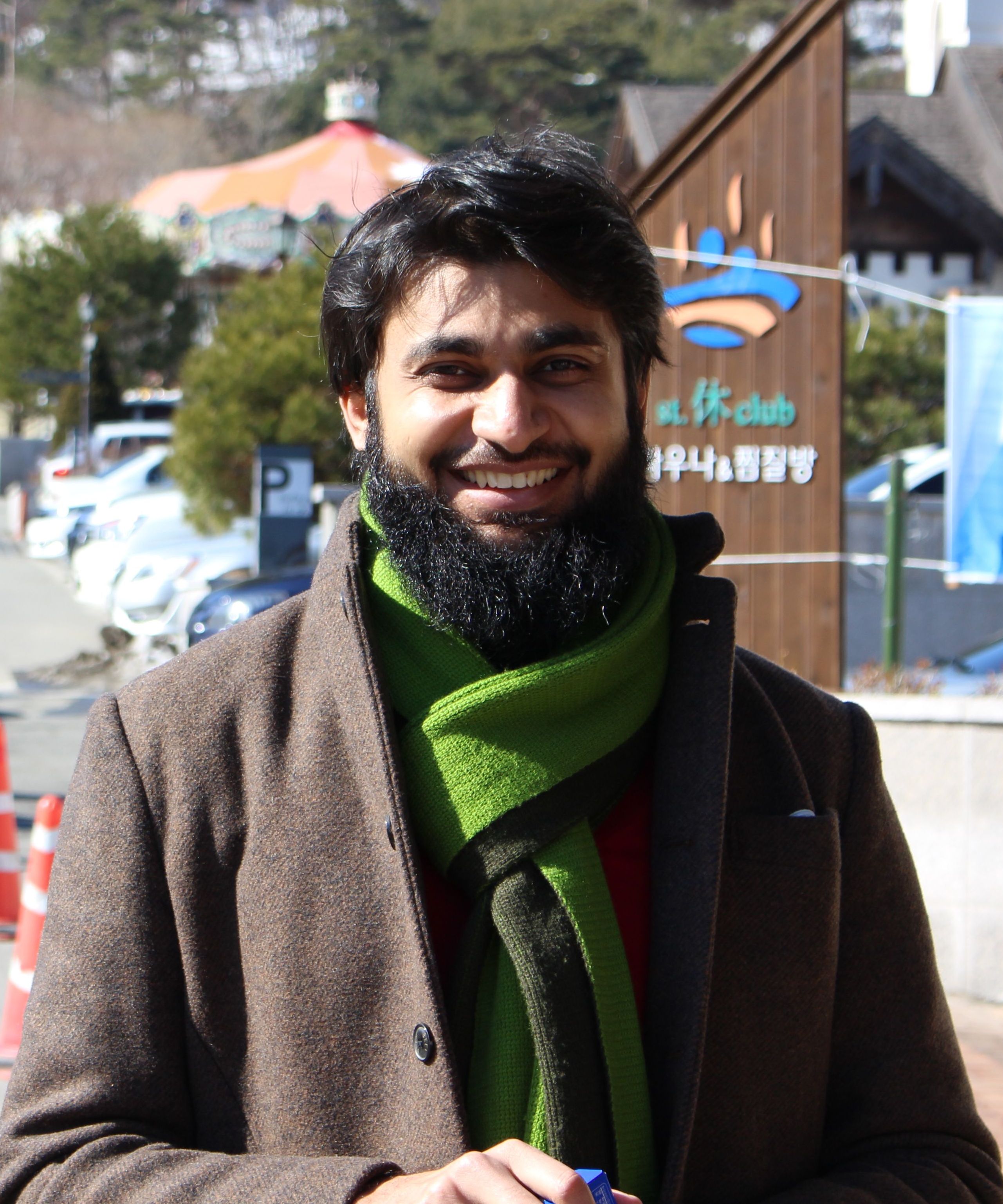 Muhammad Umer Farooq, Khwaja Fareed University of Engineering and Information Technology