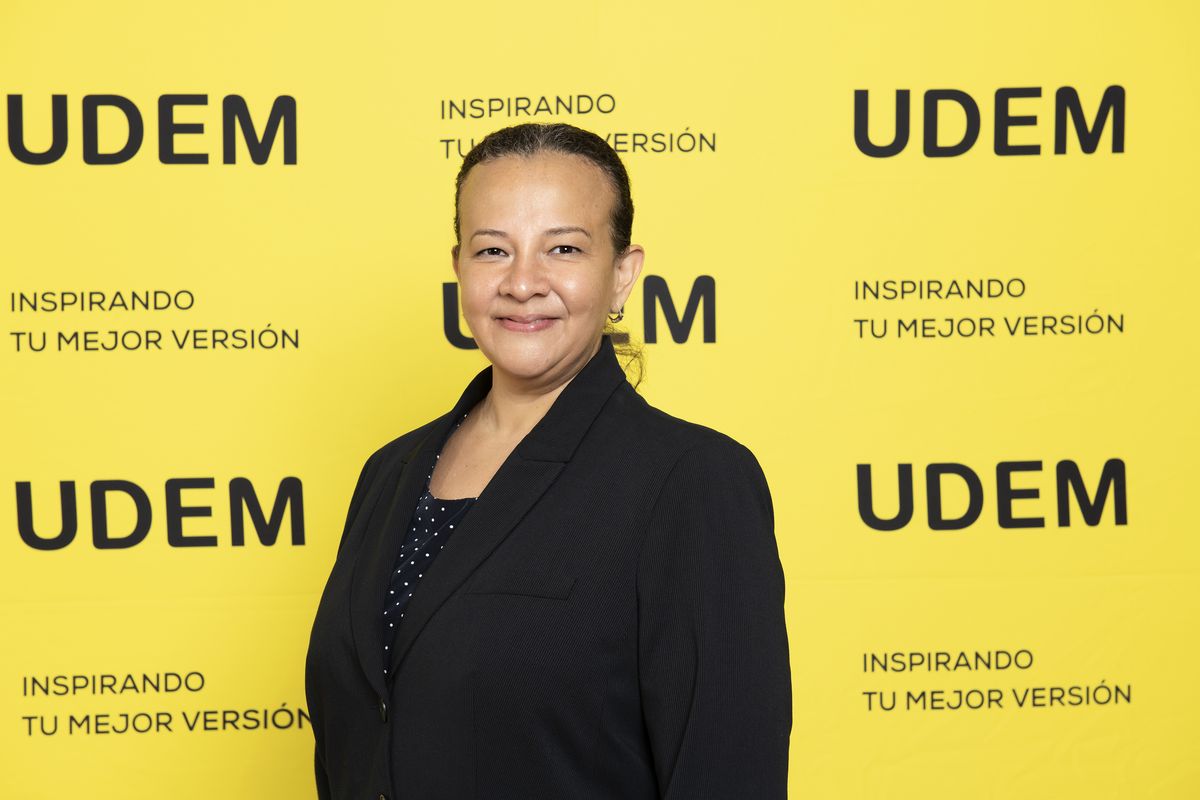 Blanca Camargo, Universidad de Monterrey