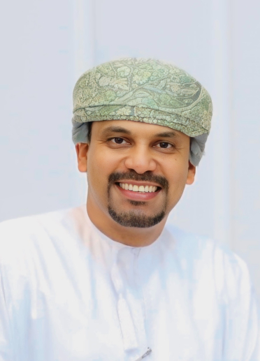 Issam Bahadur, Dhofar University