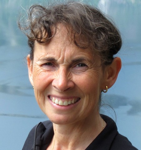 Elizabeth Mullineaux