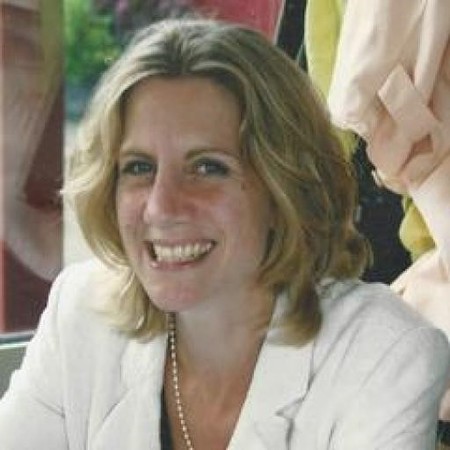 Georgie Hollis